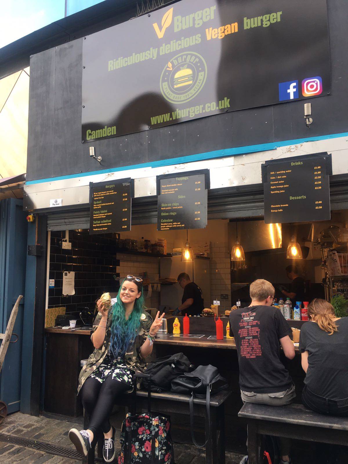 VBurger Camden London Vegan Burger Seitan Schnitzel