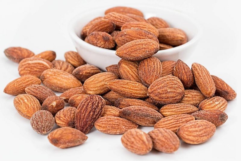 Vegan Foods for Energy Pre and Post Workout Almonds